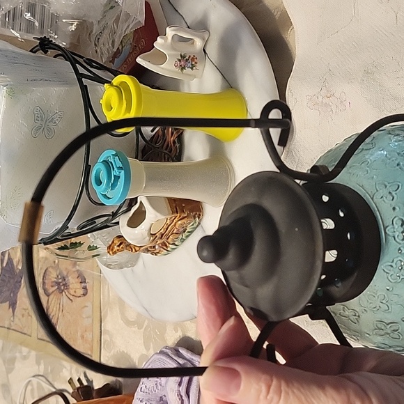 Vintage candle Lantern - Picture 2 of 5